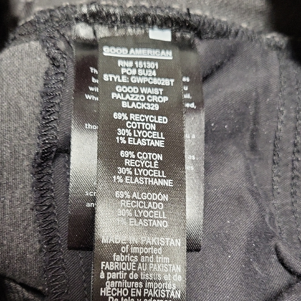 Good American Black Wash Palazzo Cropped Jeans - Picture 11 of 11